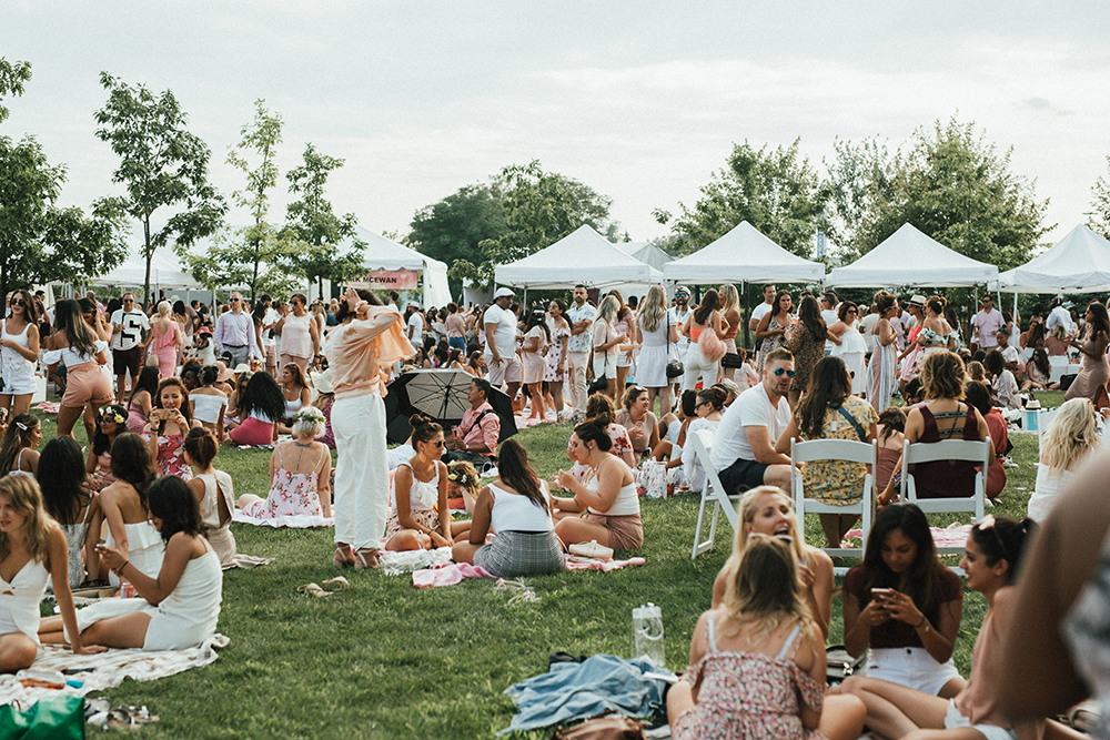 Pretty In Pink Third Annual Rosé Picnic S/ magazine