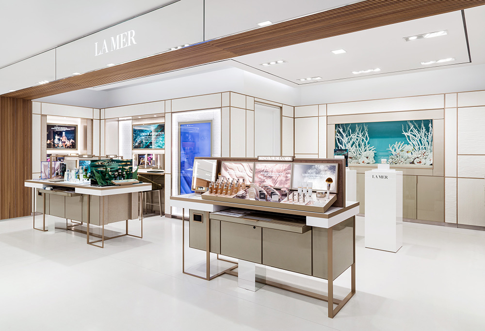 Stores  Holt Renfrew