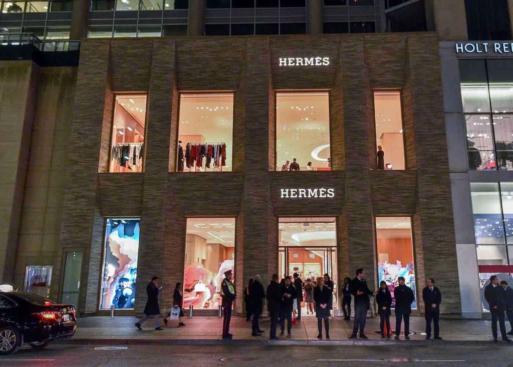 Hermès: Hermès Reopens The Doors To Its Flagship Store In Milan - Luxferity