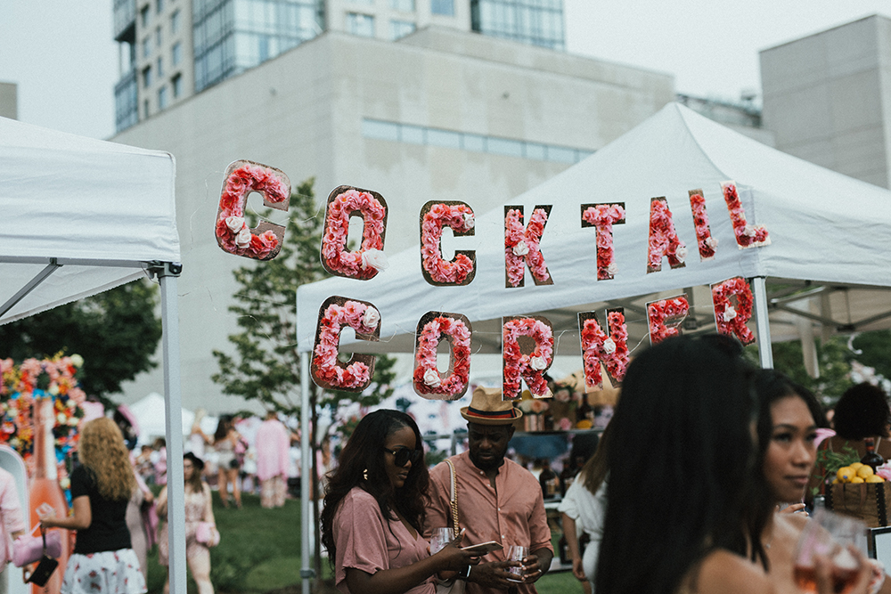 Pretty In Pink Third Annual Rosé Picnic S/ magazine