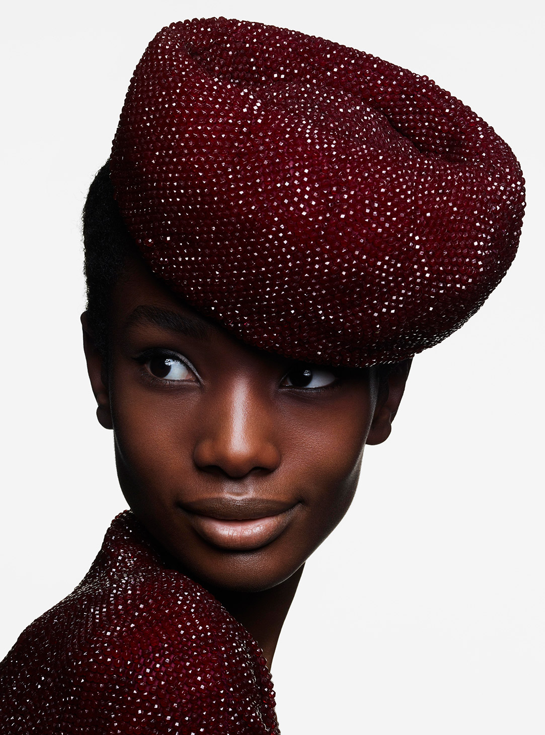Dior’s New Book Celebrates The Maison’s Most Iconic Hats S/ magazine