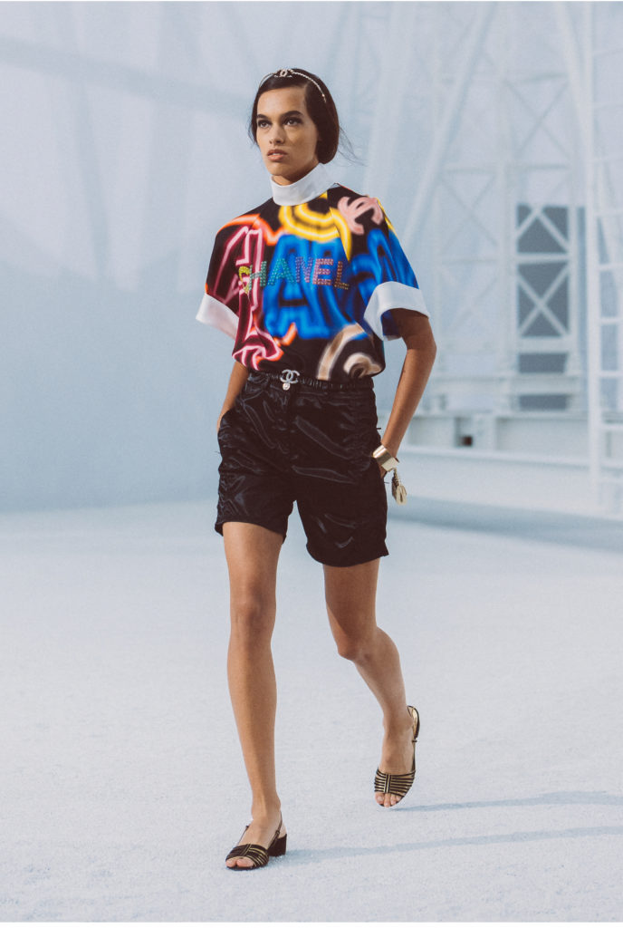 Chanel Spring Summer 2021 - RUNWAY MAGAZINE ® Official