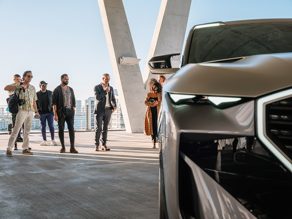 The Sculptural BMW Concept XM Debuts at Art Basel Miami Beach 2021