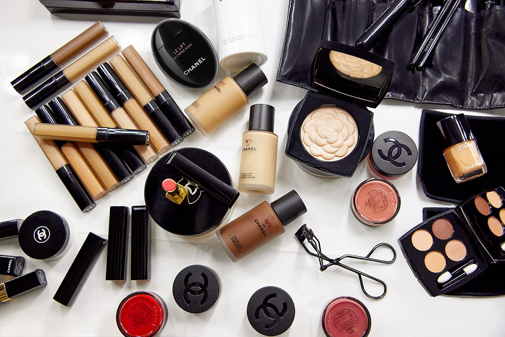 Behind the Scenes: CHANEL Makeup Artist Julie Cusson on Creating a