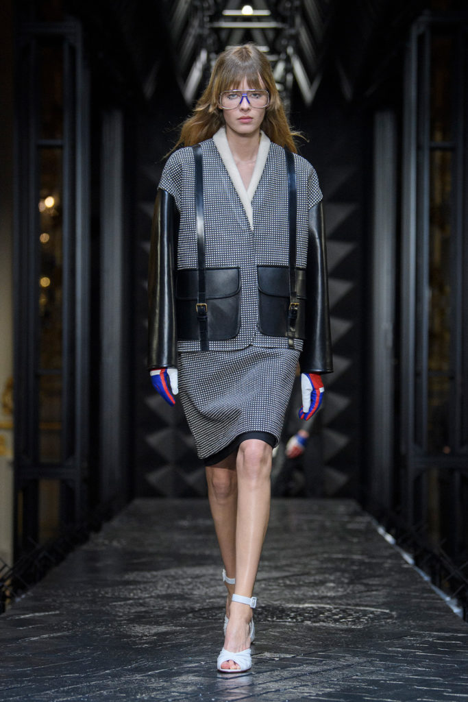 Louis Vuitton's Fall/Winter 2023 Collection Puts Modern French Style on  Full Display - S/ magazine